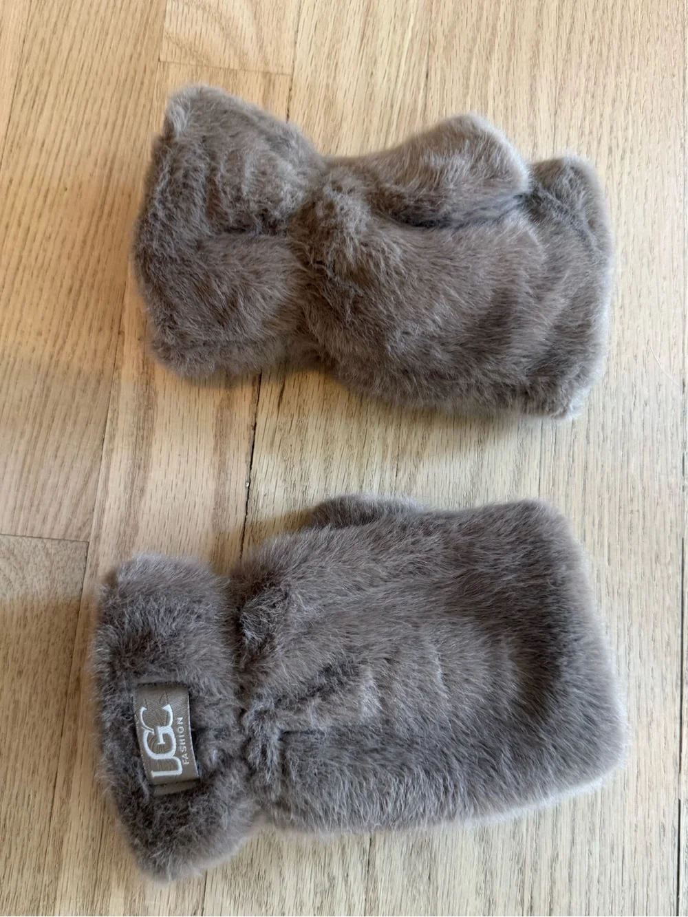 UGG Kids Taupe Faux Fur Fingerless Mittens